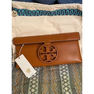 NWT Tory Burch clutch
